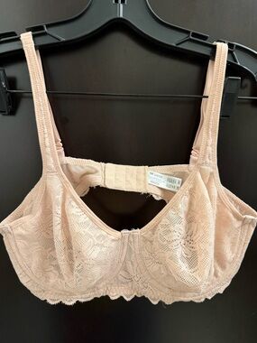 Wacoal Blush Lace Underwire Bra